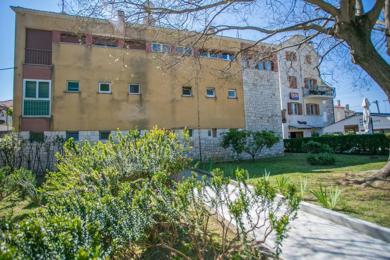 Modern Living In The Heart Of Trogir Apartment ภายนอก รูปภาพ